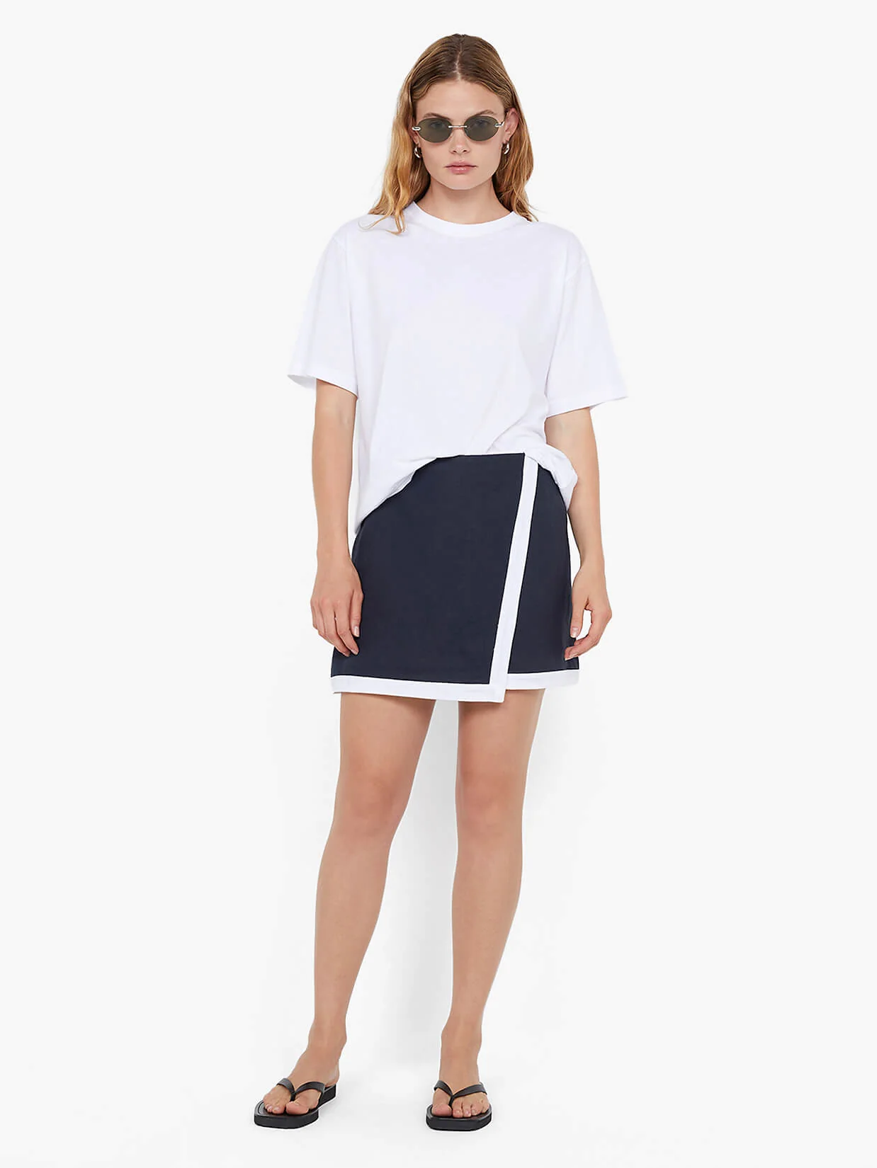 ELYCE MINI SKIRT - INK/WHITE